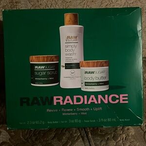 Sugar Skincare Cleanser & Exfoliant Set Green and Pink